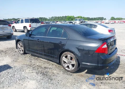 2010 Ford Fusion Sport z USA, uszkodzony, nr VIN 3FAHP0KC6AR370463